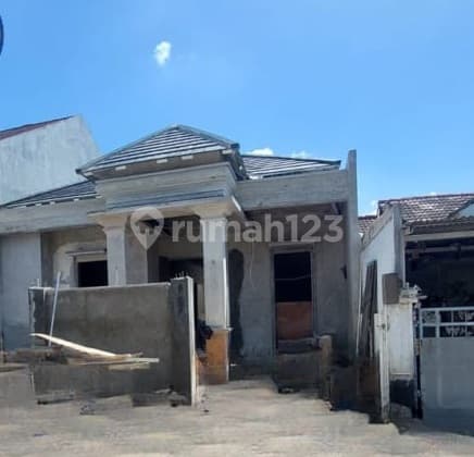 Dijual Rumah Kencana Loka Sektor 12 BSD City