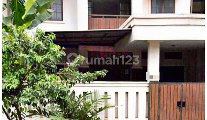 Dijual Rumah Luas di Banjar Wijaya