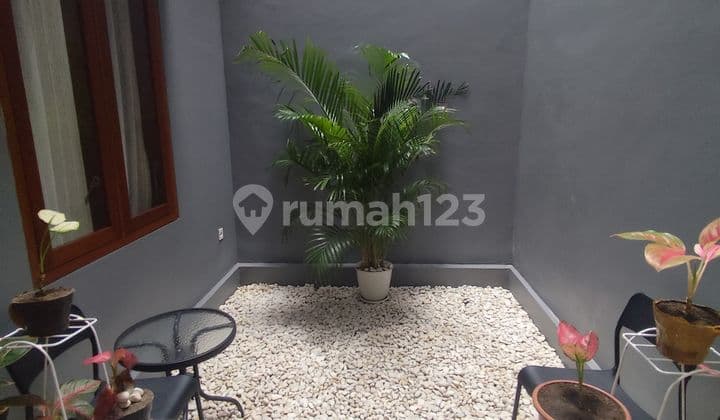 Rumah Modern 4 Kamar Tidur di Denpasar
