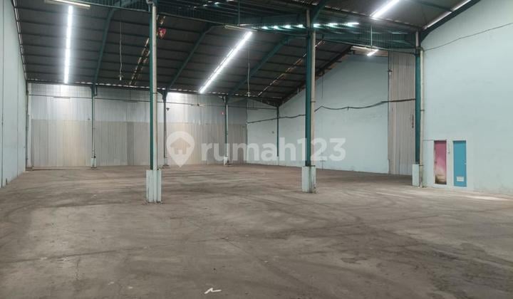 Disewakan cepat gudang siap pakai dalam kawasan pergudangan herlambang , TegalAlur Kapuk Kamal , Jakarta Barat