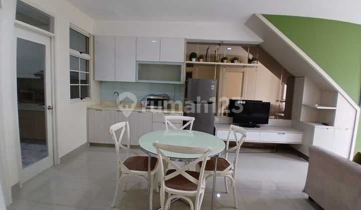 Disewakan Townhouse di Taman Paris 1 - Lippo Karawaci Utara Tangerang