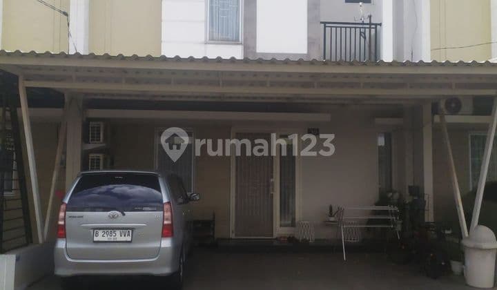 Rumah 2lantai, full furnish,murah ,SHM dan bebas banjir di Puri Beta 2 lokasi strategis