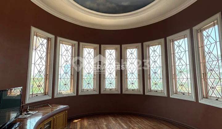 Taman Semanan Indah Rumah Mewah Jalan Utama