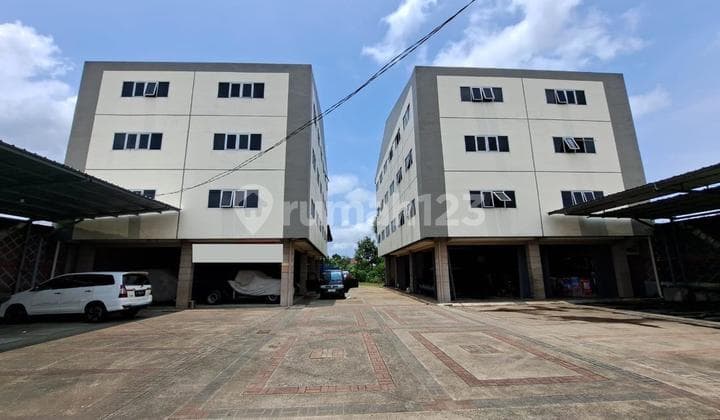 Ruang Usaha 4 Lantai Siap Pakai Jalur Boulevard Akses Kontainer