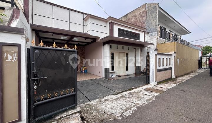 For Sale Stragis Tebet Timur
