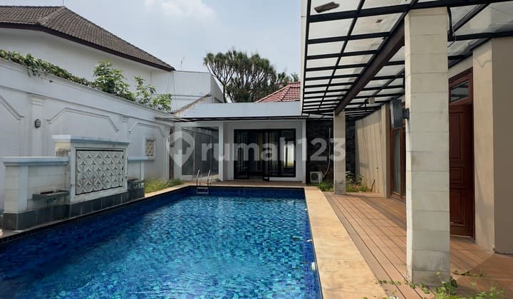 Modern Minimalis Siap Huni Dalam Komplek Di Ampera Kemang