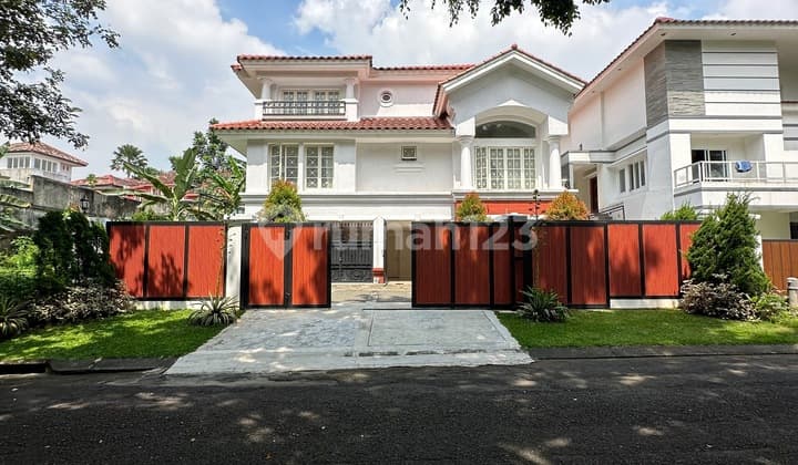 Siap Huni Modern Ada Lift di Parahyangan Golf Sentul City