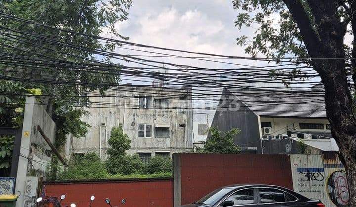 Plot in Kebayoran Baru Suitable for Business Good Location