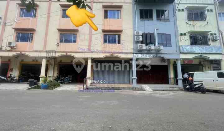 Ruko Hadap Jalan Besar Komplek Aku Tahu Sei Panas Dijual