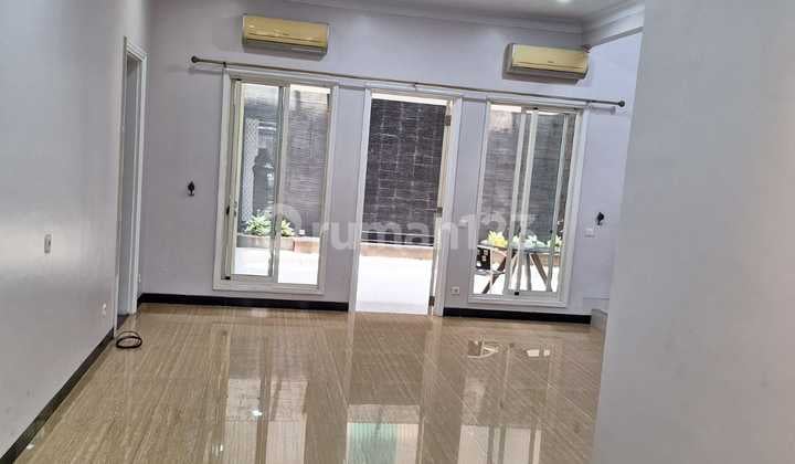 Sell Modern House Summarecon PHG Cluster Sapphire