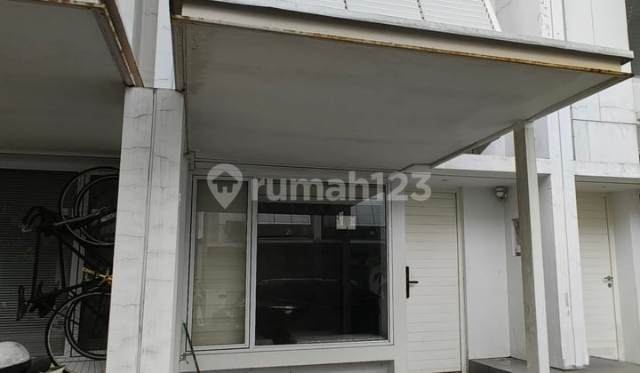Sewa Rumah Minimalis Tabebuya Cluster Inspirahaus BSD Furnish