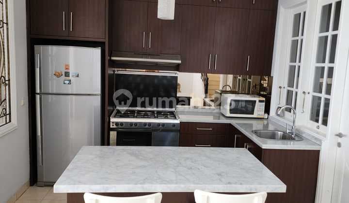 Dijual Rumah Modern Mewah Cluster Taman Telaga Golf Bsd Furnished