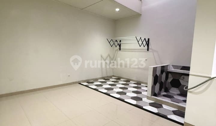 Sell House in Duta Garden, Baverly Hills Cluster, East Facing