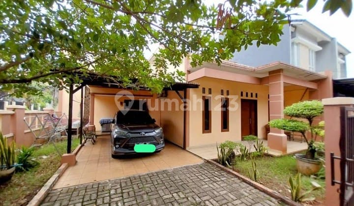 Rumah Hook Luas 194 M2 Dalam Perumahan Di Jati Asih Kota Bekasi