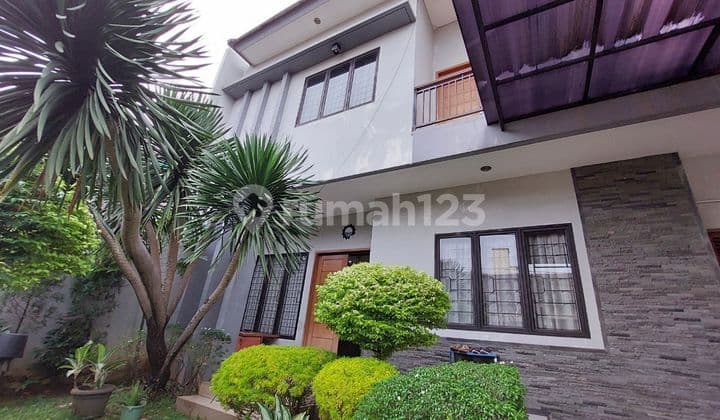 Rumah Mewah 2 Lt strategis di Cilandak Barat Jakarta Selatan