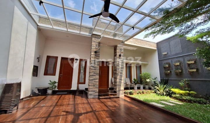 Rumah strategis dekat tol dekat stasiun di Cakung Jakarta Timur