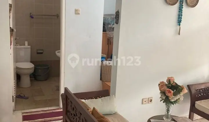 For Quick Sale: Neo Catalonia BSD Nusaloka 12x15 Corner Lot, 3+1 Bedrooms. Plumbing. HGB. Price 3 Billion.