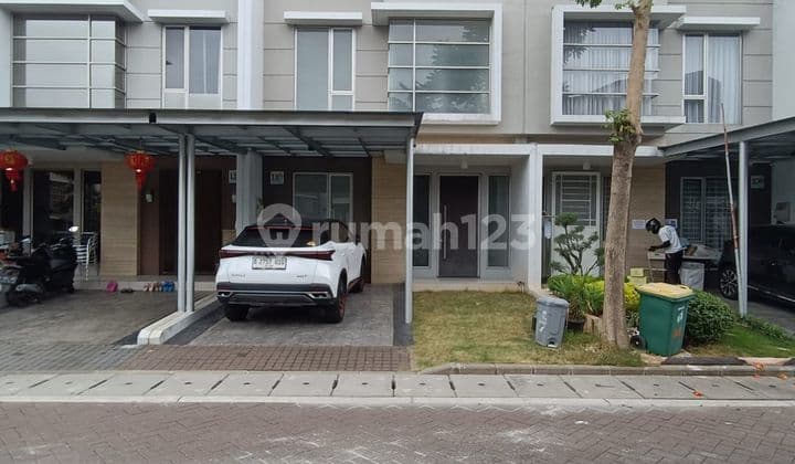 Golf Island Cluster Piano House