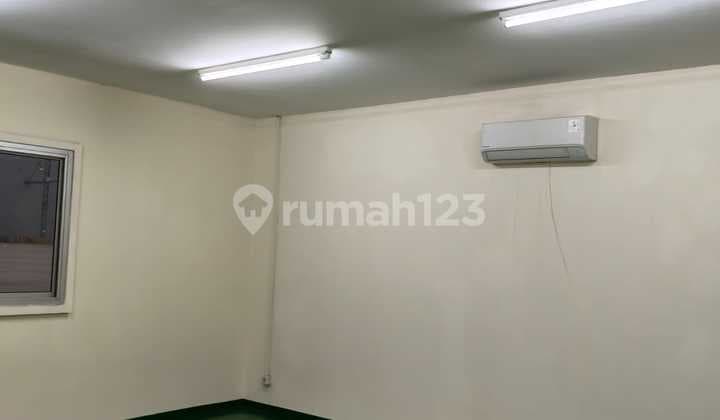 Disewakan Gudang Cakung Gudang Strategis di Kawasan Industri Cakung, Cocok untuk Usaha Logistik, Distribusi, Workshop, Maupun Penyimpanan Barang.