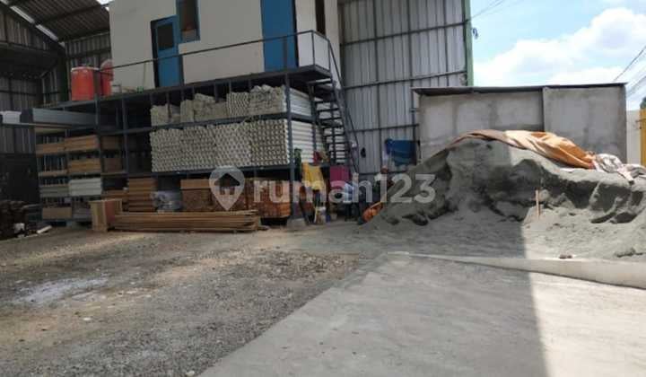 For rent: Great warehouse in Bogor, Jakarta, by the main road (Cimandala), Bogor