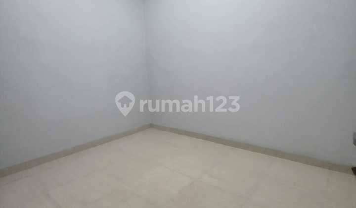 Dijual Cepat Ruko Bagus & Mewah 3Lt Baru Full Renovasi Total, Siap Usaha di Daerah Jalan Raya Pejuang