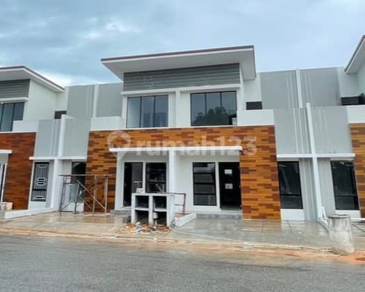 Jual Cepat Rumah 2 Lantai Central Raya Tiban Batam Siap Huni