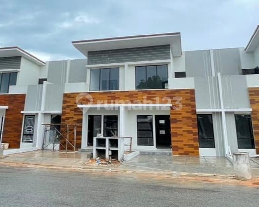 Jual Cepat Rumah 2 Lantai Central Raya Tiban Batam Siap Huni