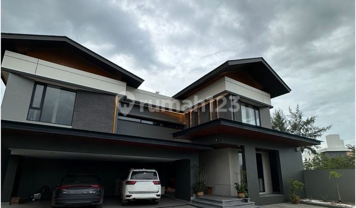 Luxurious Neo Coastarina House Batam Center with Backside Sea Canal