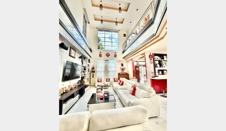 For Sale Super Luxurious House in Baloi Center Nagoya Batam FULLY FURNISHED