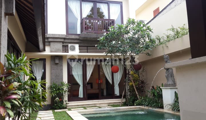 Villa Bagus Dekat Garuda Wisnu Kencana, Bali Dijual Cepat
