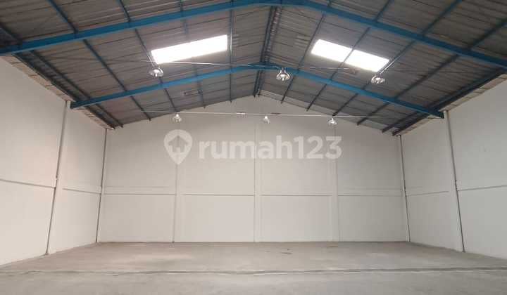 Gudang Mandiri Siap Pakai, Lokasi Strategis Cocok Utk Gudang Barang, Bengkel, Dll