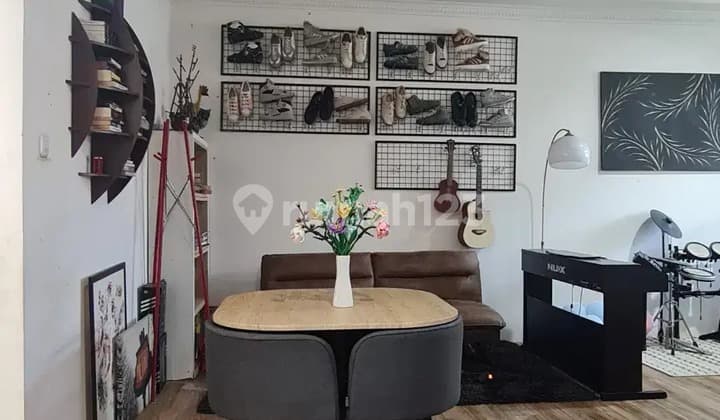 Dijual Rumah di Komplek Muarasari Bkr Bandung