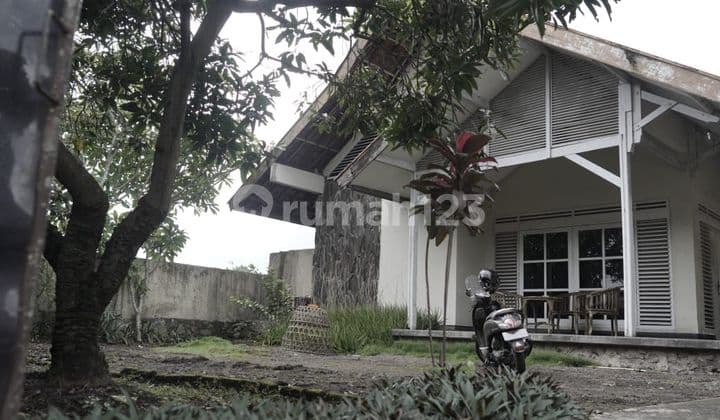 Dijual Rumah Pusat Kota Garut Jl Otista Full Furnished