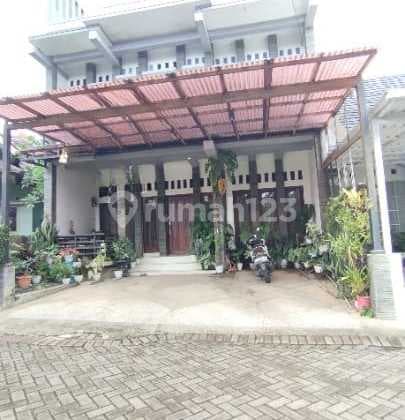 Dijual Rumah Lokasi Strategis Komplek Duta Regency Cimahi Utara