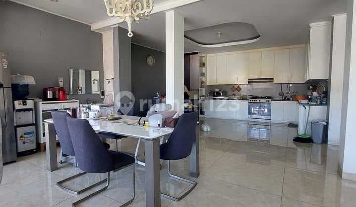 Dijual Rumah 8 Kamar Tidur di Cipaku Indah Upi Bandung Utara