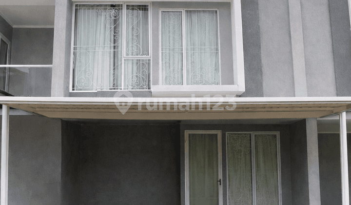 2-Storey House, Minimalist, Furnished Area Fortune Graha Raya