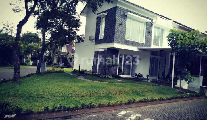 Rumah Hoek 2 Lantai Asri View Taman,Semi Furnish Graharayabintaro