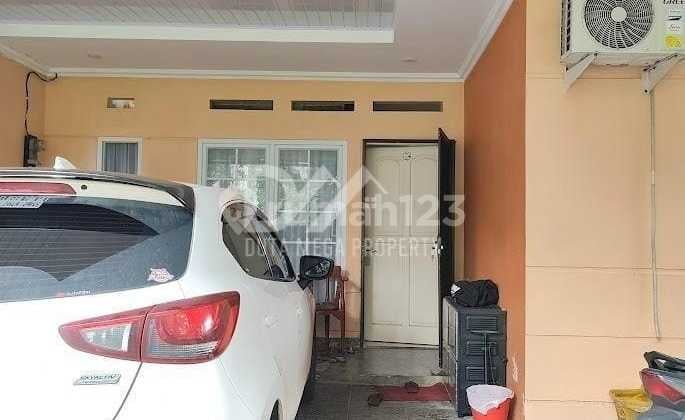 Rumah 1 Lantai , Depan Taman Siap Huni Cluster Graha Raya Bintaro