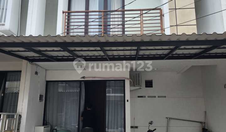 Rumah Di Pondok Kacang Barat, Bintaro Shm Bagus