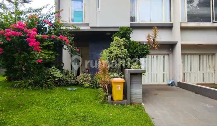 Jual Cepat Rumah Hoek Asri Siap Huni Kebayoran Bintaro Sektor 9