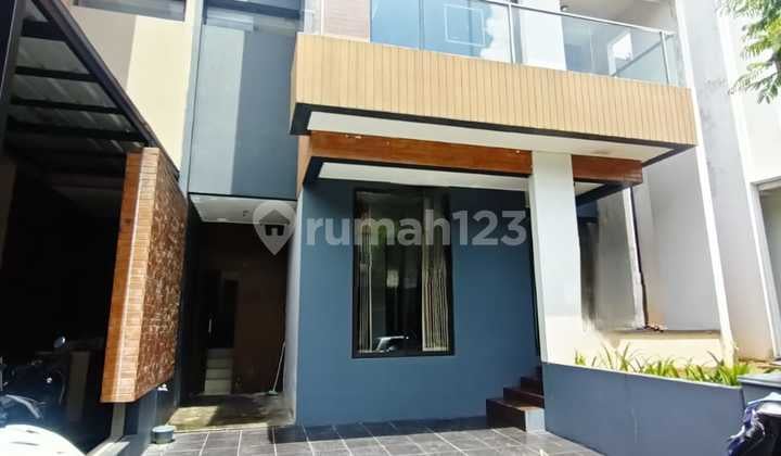 Di Jual Rumah Bagus Discovery Sektor 9 Cluster Premium bisa KPR