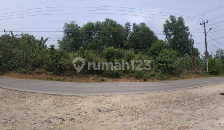 Dijual Tanah Komersial Industri Lokasi Premium Dekat Gerbang Tol di Pangkalan Karawang