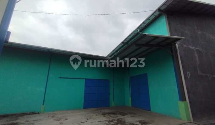 Warehouse for Rent, Strategic Location in Tigaraksa Tangerang