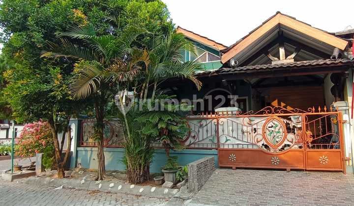 Rumah Bagus Furnished SHM di Villa Mahkota Pesona Bogor