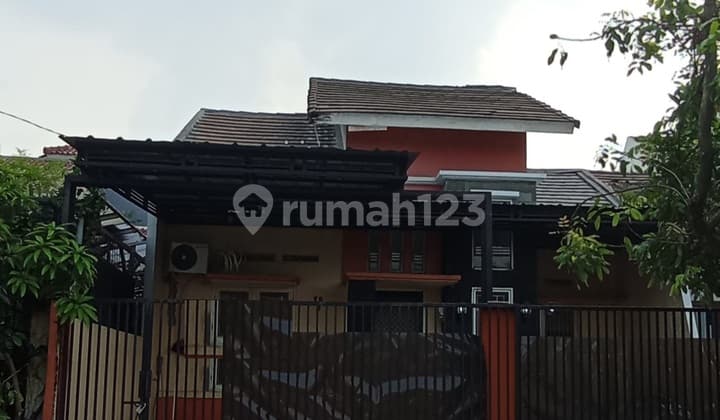 Nice House in Dukuh Zambrud Block K East Bekasi