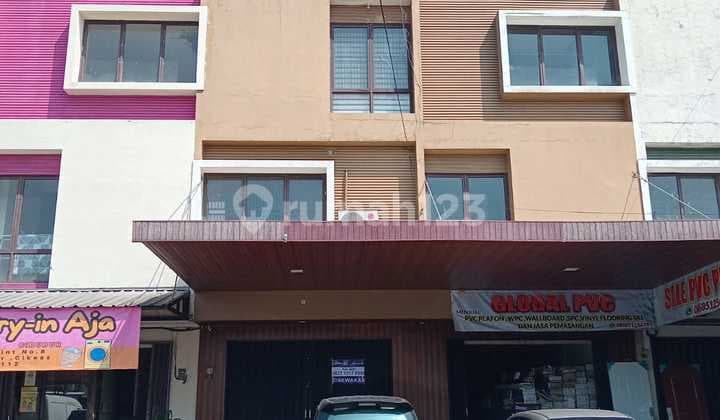 Ruko 3 Lantai Jalan Raya Cikeas Gunung Putri Bogor