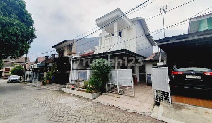 Rumah 2 Lantai Luas 153 M2 Villa Nusa Indah 5 Cibubur