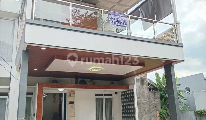 Rumah Bagus Siap Huni 2 Lantai Semifurnish Cileungsi Hijau