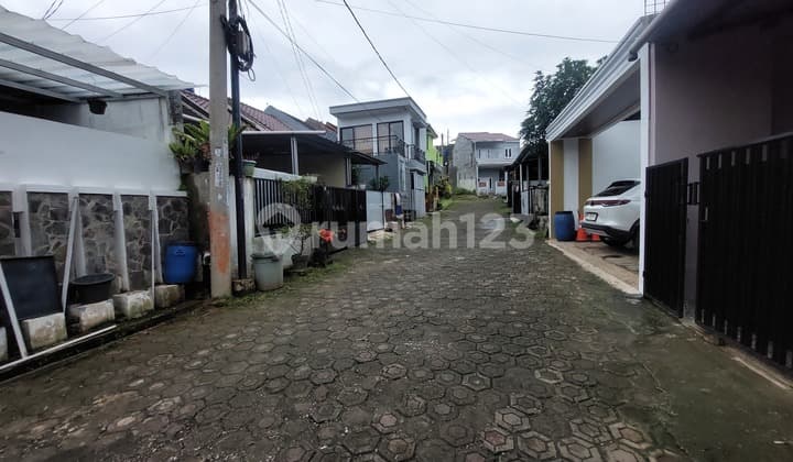 Rumah Lama Siap Huni Didalam Perumahan