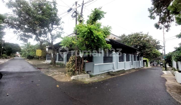 Rumah Dalam Komplek yang Nyaman